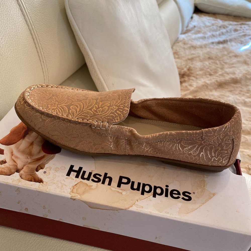 Hush Puppies flats